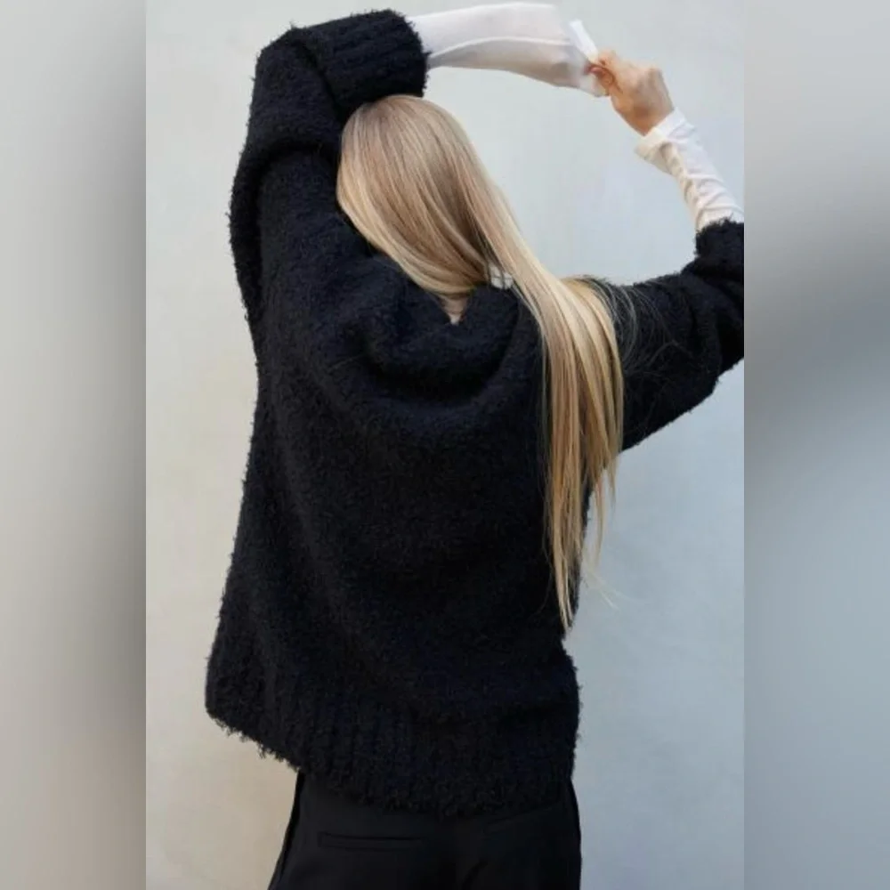 Black Boucle Crew Neck Sweater | Soft | Long Sleeve | M | NWT - Picture 3 of 13